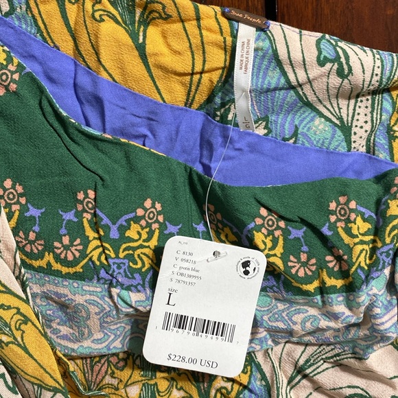 Gorgeous one shoulder dress - Picture 8 of 8